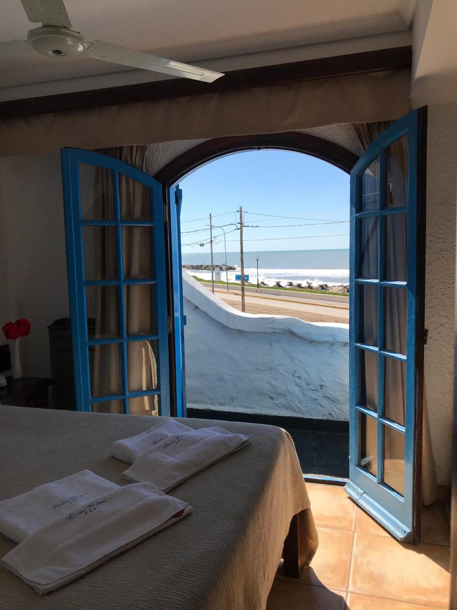 Brisas Hosteria Santa Clara del Mar Exterior foto
